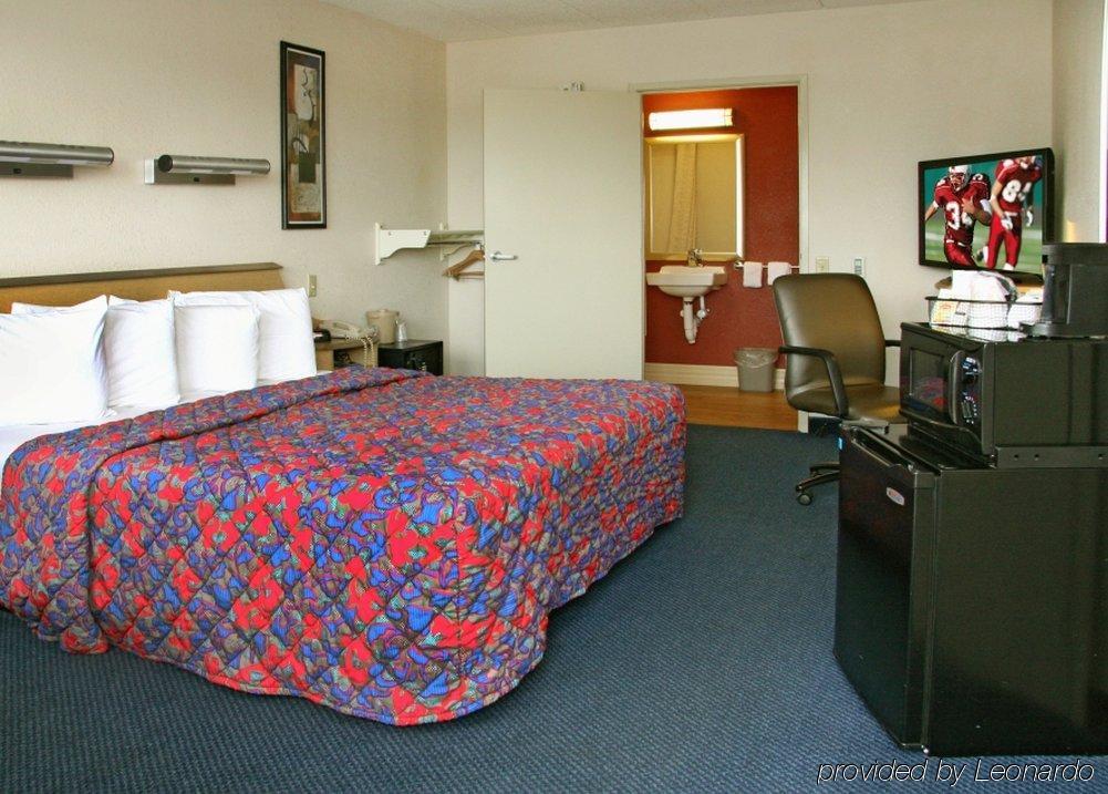 Red Roof Inn St Louis - Westport - Maryland Heights Ascalon Eksteriør bilde