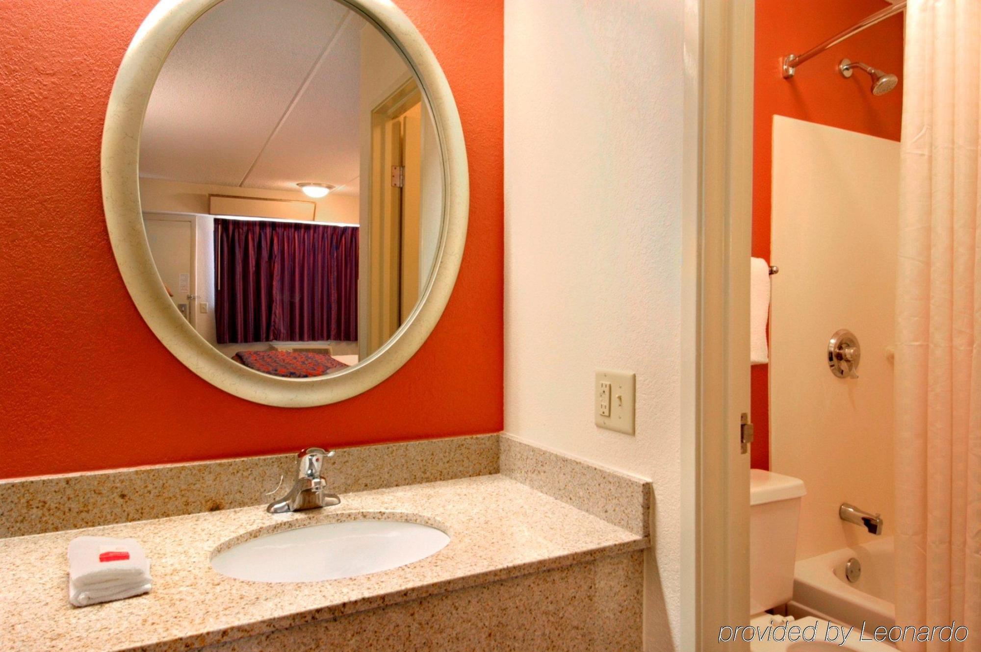 Red Roof Inn St Louis - Westport - Maryland Heights Ascalon Eksteriør bilde